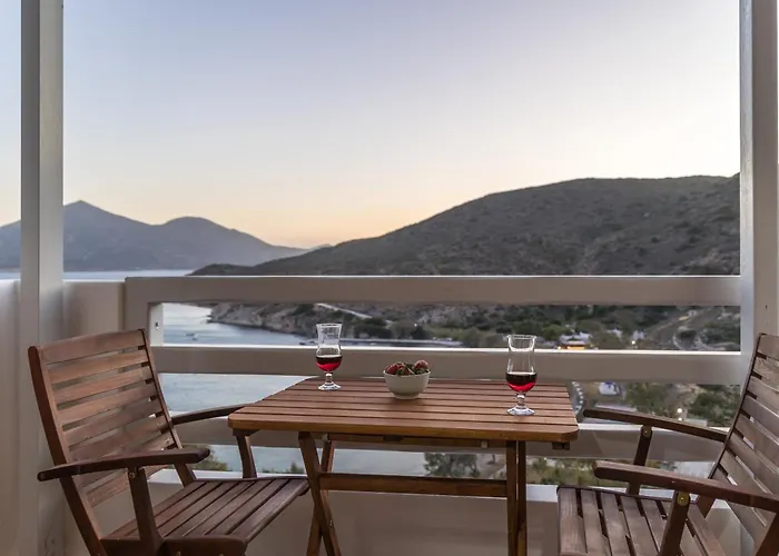 White Edge * Adámasz