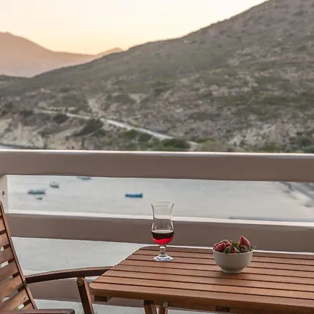 White Edge 아파트