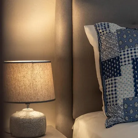 아파트 White Edge *